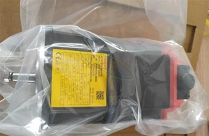 ONE NEW FANUC SERVO MOTOR A06B-0212-B300 - Picture 1 of 2