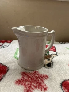 Kanadische Keramik weißer Eisenstein Eis Wasserkrug mit Eislippe - Bild 1 von 10