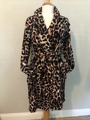 Soma Intimates Abrazable Peluche LS Bata Corta S/M Feroz Estampado Animal Felino Foto 1 de 4