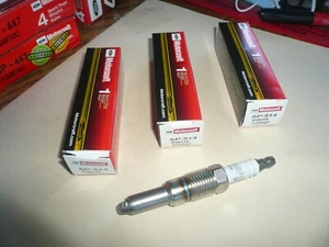 Genuine Ford Motorcraft 3 Spark Plugs SP-514/SP-547 PZH1F - Bild 1 von 1
