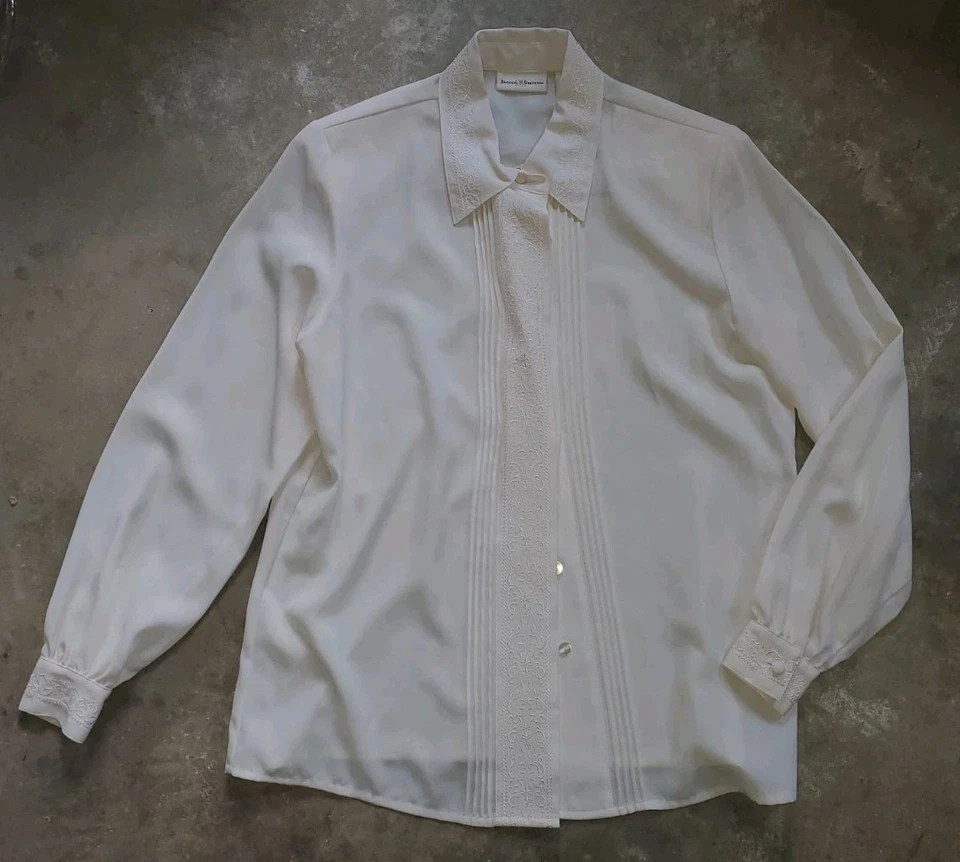 Blusa Vintage Jaclyn Smith Bordada Abotonada Plisada Blanca Talla 8 Foto 1 de 4