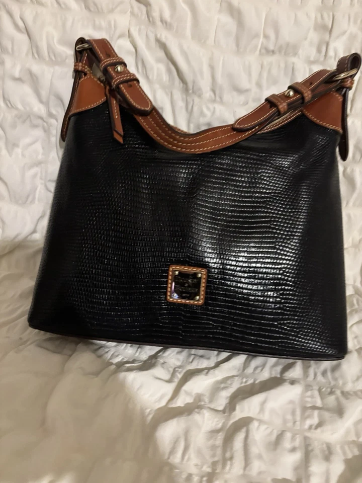 Linda bolsa tiracolo de couro Dooney&Bourke - Imagem 1 de 3