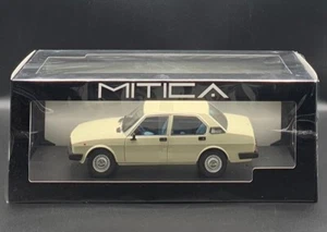 1:18 Mitica Alfa Romeo Alfetta Berlina 2000L - Ivory - 1978 - Bild 1 von 4
