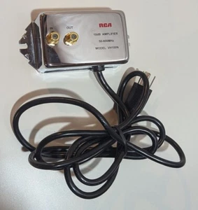 RCA VH100N 10db Audio/Video System Signal Amplifier 2-Way UHF/VHD/FM 50-900MHz - Picture 1 of 2