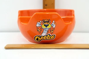 Cheetos Snack Bowl con Soporte para Teléfono Regalo Único Divertido Chester Cheetos Snack Bowl - Imagen 1 de 3