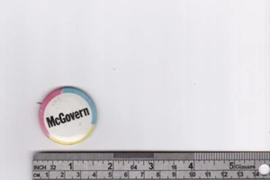 McGovern - Botón político - Imagen 1 de 2