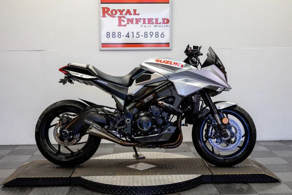 ¡¡Bicicleta deportiva Suzuki Katana 1000 Naked 2020!!! Foto 1 de 4