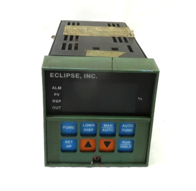 ECLIPSE Temperature Controller DC3002-0-300-1-E-0111, FOR PARTS/ REPAIR - Image 1 of 4
