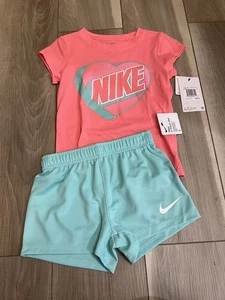 Size 5 NIKE AUTHENTIC GIRLS ORIGINAL BRAND NEW 2Pc TEE & SHORTS SET NWT MSRP $40 - Picture 1 of 5