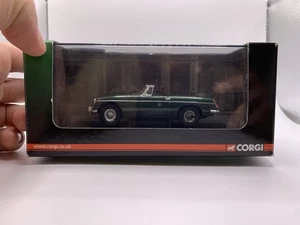 Vanguards Corgi 1:43 MGB Roadster British Racing Green VA10700 - Picture 1 of 7