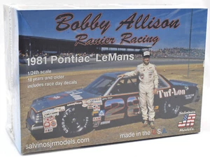 Salvino JR Models "Tuf-Lon" Bobby Allison 1981 Pontiac LeMans 1/24 Model Car Kit - Imagen 1 de 3