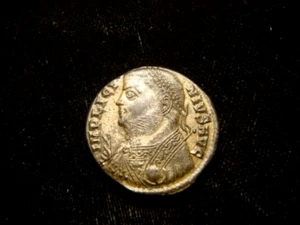 LICINIUS 1st. Silvered NUMMUS. Nicomedia. Jupiter w Victory & palm-brach. - Picture 1 of 2