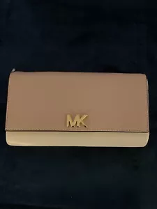 Michael Kors Soft Pink Jet Set Wallet On Chain -LAST DATE FOR CHRISTMAS 21/12/24 - Picture 1 of 9