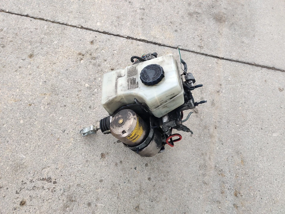 TOYOTA 4RUNNER 2001-2002 ABS BOMBA DE FRENO Booster Foto 1 de 1
