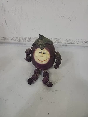 Vintage Purple Eggplant Vegetable Shelf Sitter Anthropomorphic Resin Figurine - Image 1 of 4