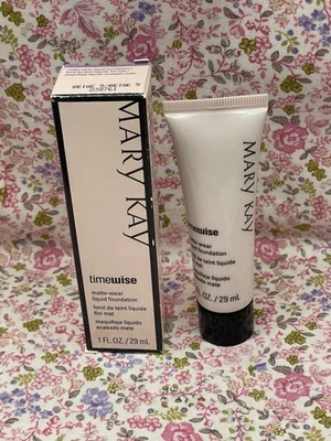 Base mate MARY KAY BEIGE 5 TimeWise. Nuevo En Caja Descatalogado Foto 1 de 4