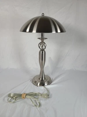 不锈钢台灯复古飞碟蘑菇风格触摸控制 17 — 第 1/4 张图片