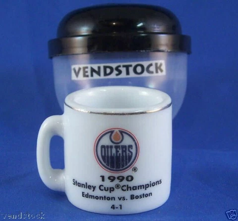 1990 EDMONTON OILERS CERAMIC MINI MUG NHL 1.25" TALL STANLEY CUP CHAMPIONS Cover