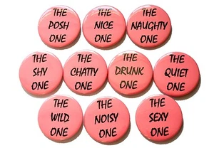 10er Set große Junggesellinnenabschied / Mädelsabend Abzeichen - Bild 1 von 1