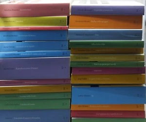 due mila autori vari la biblioteca di repubblica l'espresso - Foto 1 di 8