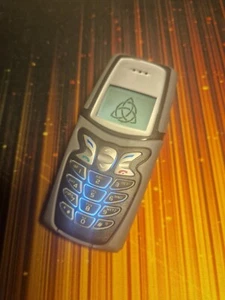 β¨ Mystic Nokia 5210 π Triquetra Theme π RGB Lights & Blue Glow π΅ - Afbeelding 1 van 15