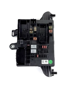 ✅ 10-11 BUICK LACROSSE FUSE BOX RELAY JUNCTION UNIT 25901661_04 OEM - Picture 1 of 3