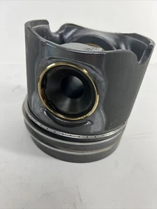 NEW MERCEDES BENZ ENGINE PISTON PART A 460 030 08 17 SKU:1155 - Picture 1 of 6