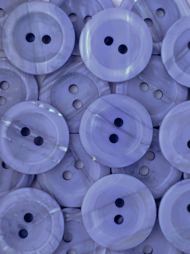 SIZE 30L - 3/4", VARIEGATED BUTTON, BLUE, 1 GROSS, SHINY FINISH - Image 1 of 1