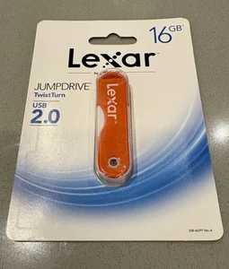 Lexar by Micron 16GB USB 2.0 TwistTurn Jump Drive RED NEW ~ E2B - Afbeelding 1 van 1