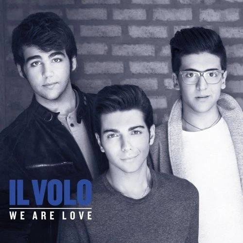 We Are Love [Deluxe Edition] Foto 1 de 1