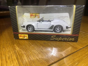 Maisto 1989 Porsche 911 Carrera Convertible 1:38 Superior Die Cast Motorized - Picture 1 of 5