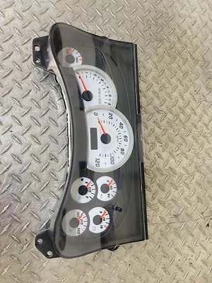 Hummer H2 2004 velocímetro 180 k restaurado probado funciona muy bien Foto 1 de 4