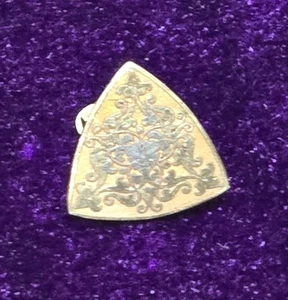 Decorative Floral Sheild Clip Clasp Gold Tone Multi Textured Tie Cuff Lapel - Picture 1 of 4