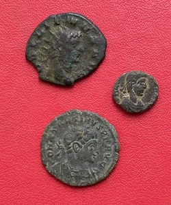 Beau lot de 3 monnaies Romaine à définir et à découvrir - Foto 1 di 4