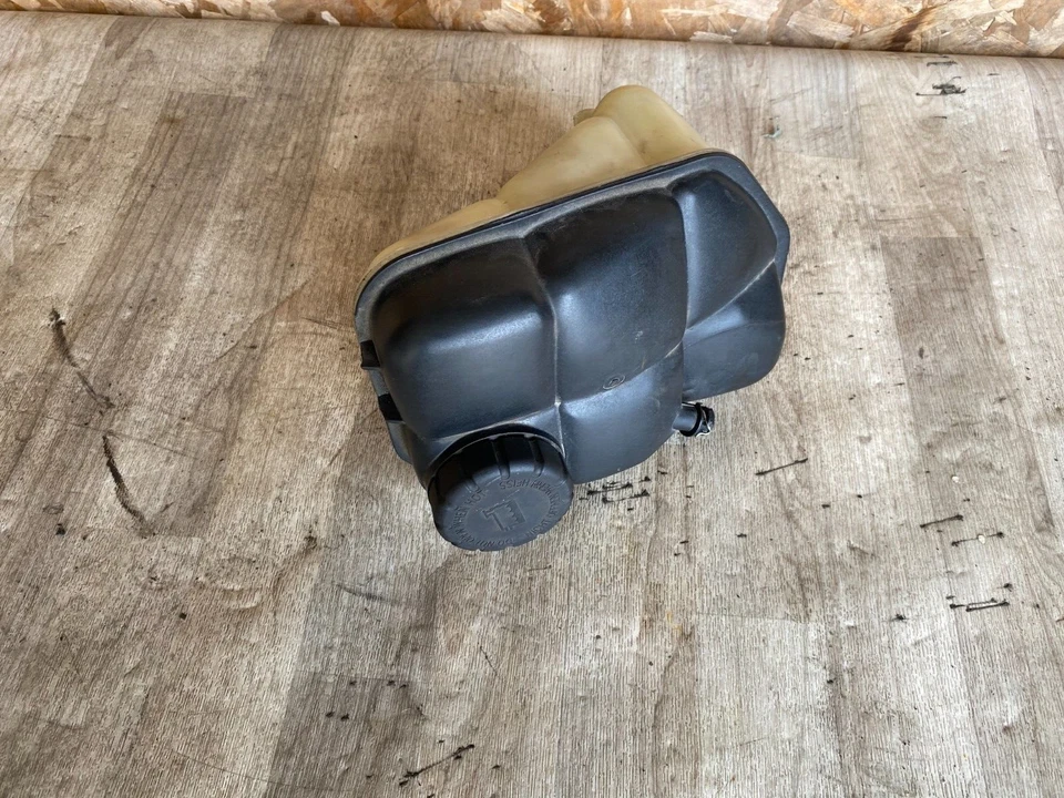 MERCEDES BENZ E63 CLS63 AMG OEM 03-09 RADIADOR REFRIGERANTE TANQUE DE EXPANSIÓN DEPÓSITO Foto 1 de 4