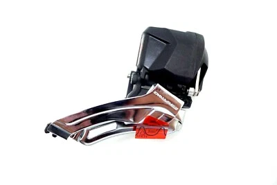 Shimano Deore XT Di2 FD-M8070 2x11 Speed Front Derailleur - Image 1 of 4