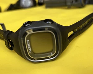 Garmin watch Forerunner 10  Model 010-01039-19. No Charger - Picture 1 of 3
