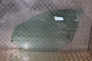 Mercedes Benz W212 E-Klasse Limousine Seitenscheibe Scheibe Grün vorne links - Bild 1 von 2