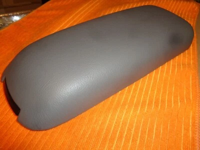 GENUINE GM 22571429 1993 OLDS ACHIEVA CENTER CONSOLE LID ARM REST OEM - Image 1 of 4