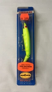 Rebel Fastrac Series Jointed Yellow And Green Color Collector Angelköder Neu - Bild 1 von 5