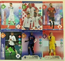 PANINI ADRENALYN XL ROAD TO FIFA WORLD CUP QATAR 2022 TRIO FANS TITAN 10 - 387