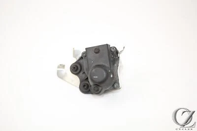 2006 06 Triumph Daytona 675 675R Exhaust Servo Motor - Image 1 of 4