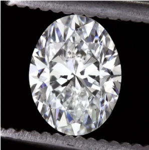 Diamante sfuso CVD coltivato in laboratorio 3 x 5 mm ovale - colore D - chiarezza certificato IF - Foto 1 di 6