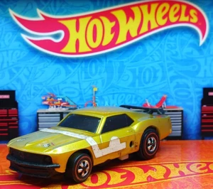 VINTAGE RARE MATTEL HOT WHEELS REDLINE SIZZLERS GOLD BOSS 302 MUSTANG - WORKS! - Picture 1 of 7