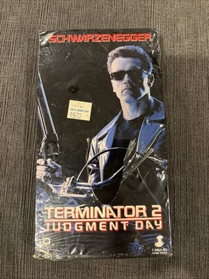 Terminator 2 Judgement Day VHS 1991 Sealed New Carolco 1st Release With Flaws - Image 1 of 4