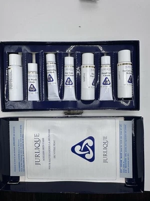 Juego completo hidratante Jurlique. Crema de manos de cuidado de día, mascarilla, maquillaje facial, mascarilla Foto 1 de 4