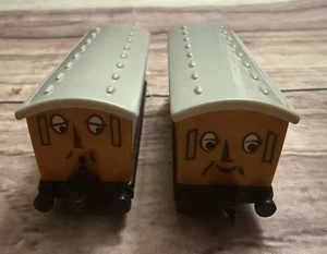 Thomas & seine Freunde ERTL Annie und Clarabel Beschreibung lesen - Bild 1 von 7
