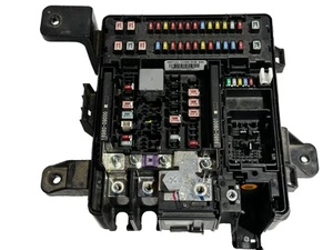 2014 - 2016 Hyundai Genesis Fuse Box Relay Control Module Unit 91204-B1543 💎OEM - Picture 1 of 8