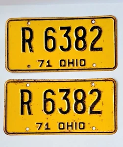 Vintage Ohio 1971 License Plate Pair Yellow Plates R 6382 Many Detailed Pic's! - Picture 1 of 6