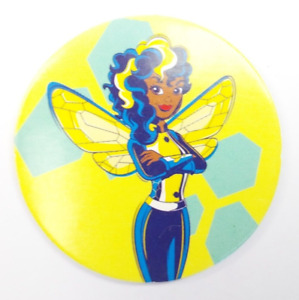 Pog DC Super Hero Girls N°22 Bumblebee bras croisés McDonald's 2019